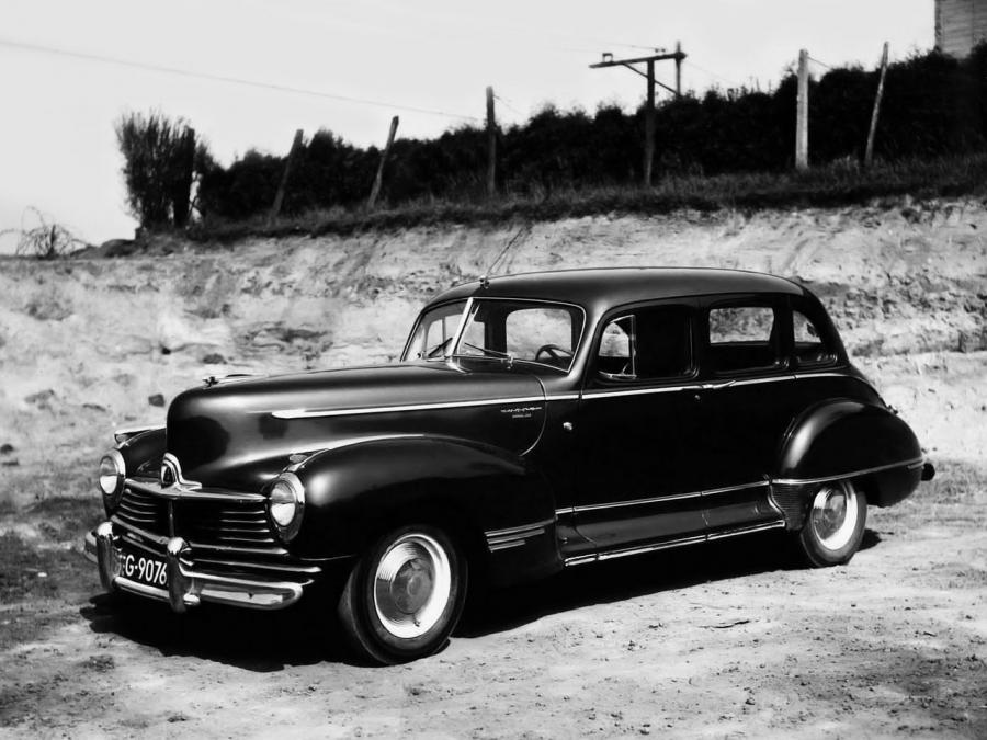  Hudson Super Six Sedan 1947 года  (фото 2 из 2)